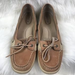 Sperry Angelfish tan Topsiders size 9